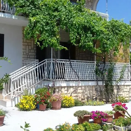 Apartamento Jurat Vodice
